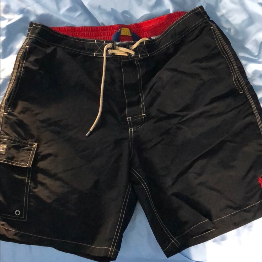 MOVING - BUY ONE SWIM TRUNK GET DIFF COLOR FREE